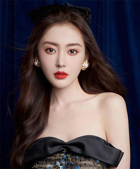 張?zhí)鞇? ></p>
                                        <!---->
            <!---->
            <!--<h3>張?zhí)鞇蹅€人介紹</h3>-->
            <!--<p class=