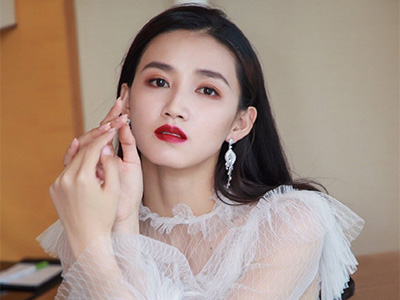 周開開代言費(fèi)(肖像照片代言費(fèi)用)